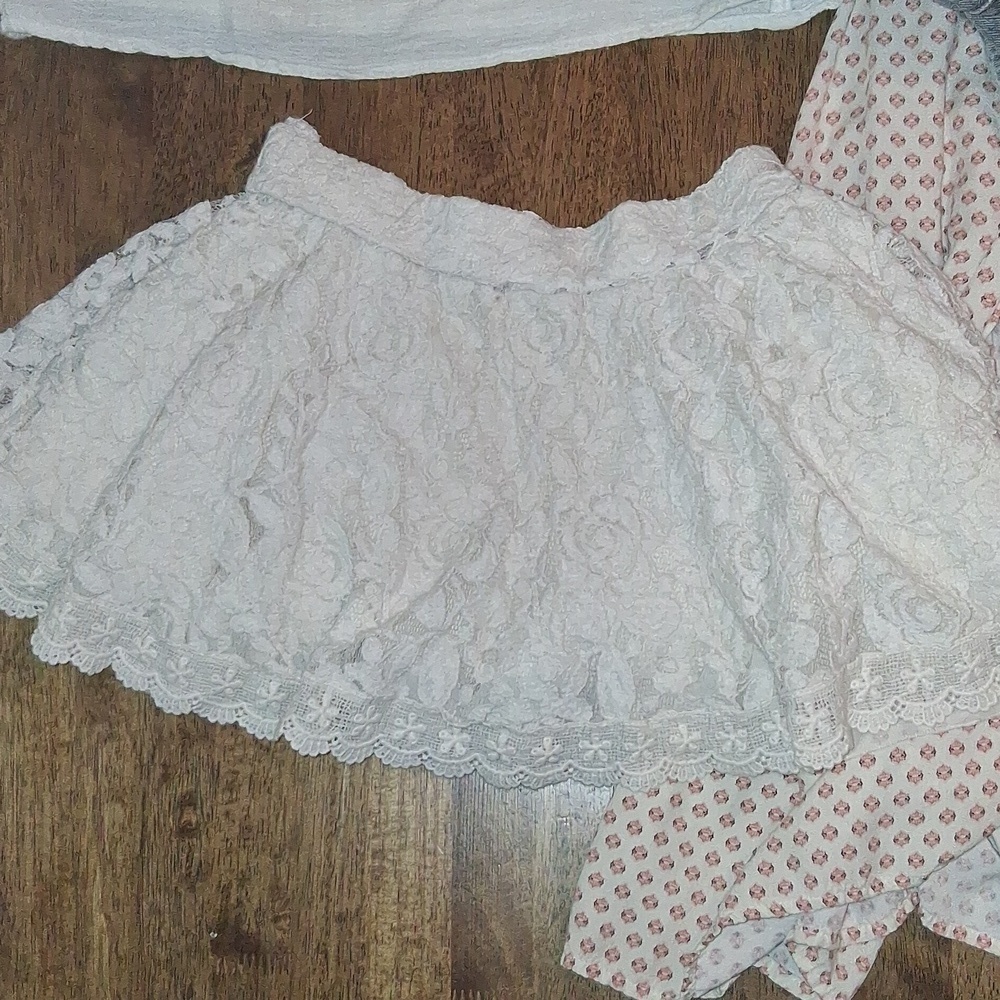 Girls' Boho Summer/Fall Bundle Art Class Romper Jean Overall H&M skirt 7/8 - Picture 6 of 6